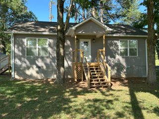 352 Janice Dr, Sparta, TN 38583