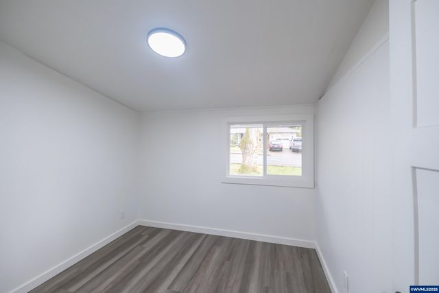 3698 Short St SE, Salem, OR 97302