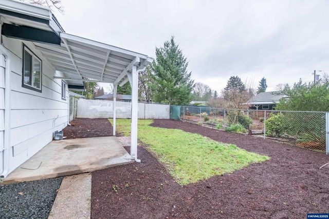 3698 Short St SE, Salem, OR 97302