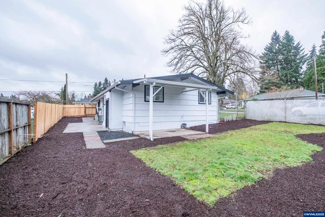 3698 Short St SE, Salem, OR 97302