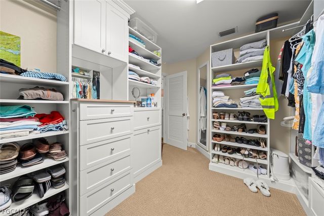 1089 Skiff PL, Sanibel, FL 33957