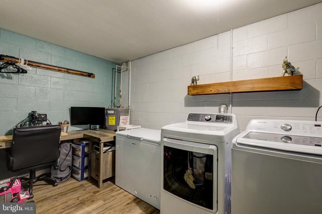 94 MARION TER, Ephrata, PA 17522