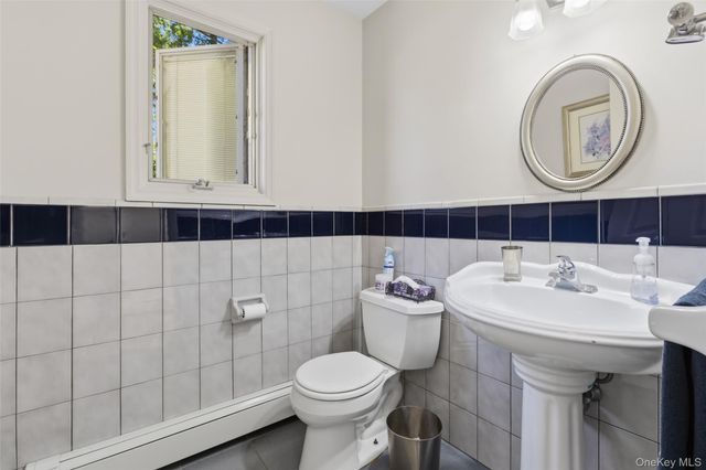 2 Ruth Court, Monsey, NY 10952