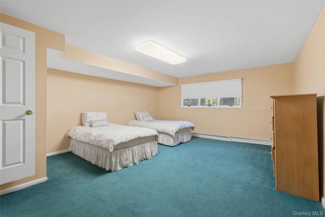 2 Ruth Court, Monsey, NY 10952