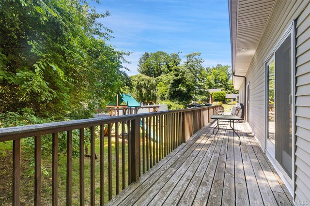 2 Ruth Court, Monsey, NY 10952