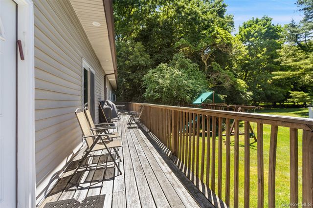2 Ruth Court, Monsey, NY 10952
