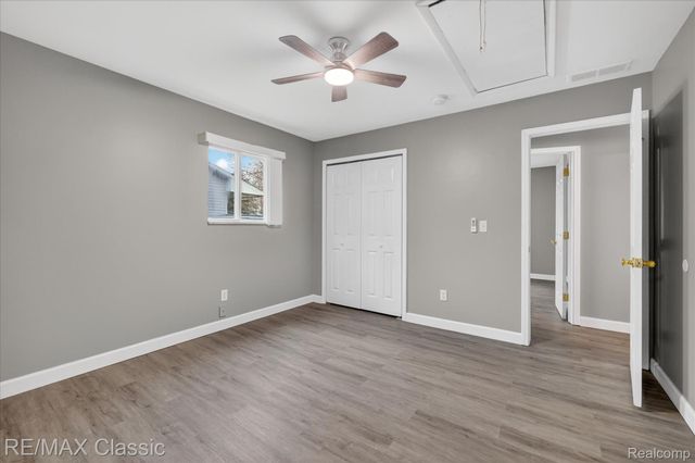 430 Sherwood Court, Holly Village, MI 48442