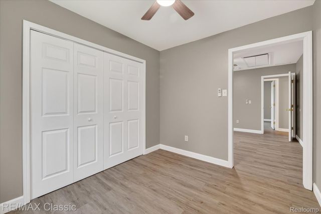 430 Sherwood Court, Holly Village, MI 48442