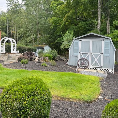 7 Laura Road, Monroe, NY 10950