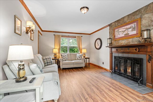 7 Laura Road, Monroe, NY 10950