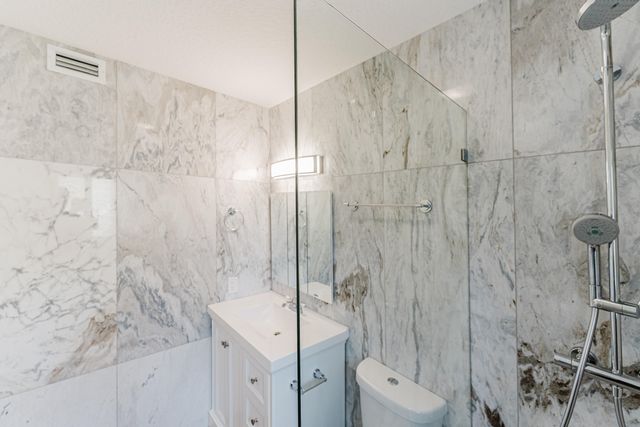 921 Ortega Road, West Palm Beach, FL 33405
