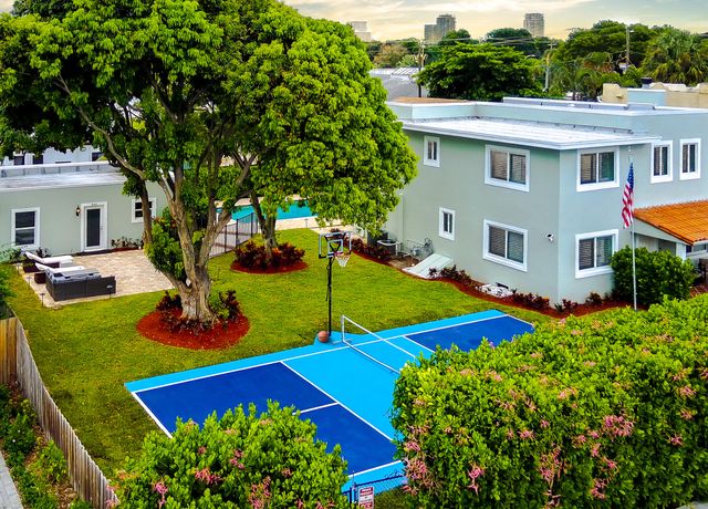 921 Ortega Road, West Palm Beach, FL 33405