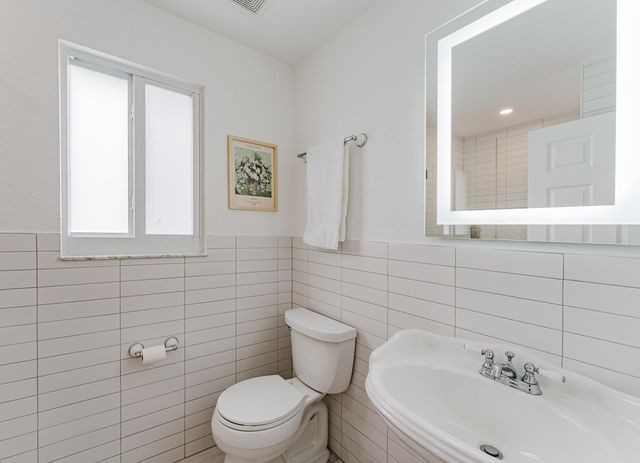 921 Ortega Road, West Palm Beach, FL 33405
