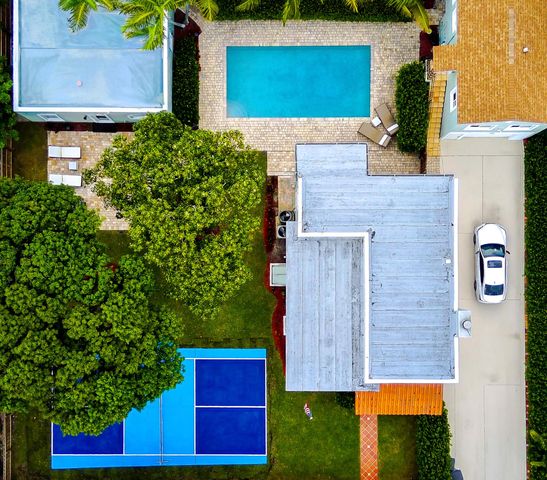 921 Ortega Road, West Palm Beach, FL 33405