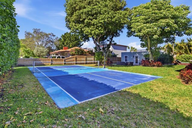 921 Ortega Road, West Palm Beach, FL 33405