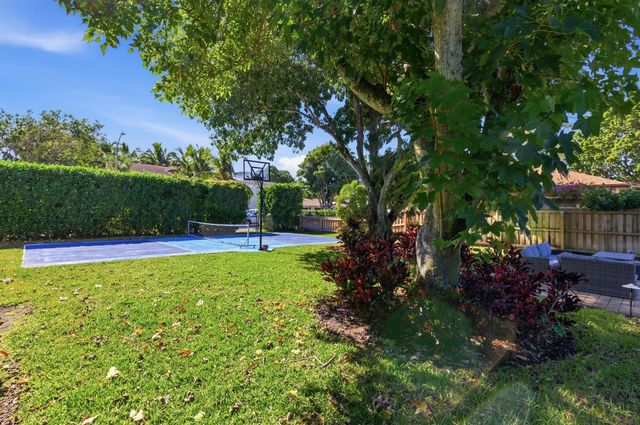 921 Ortega Road, West Palm Beach, FL 33405