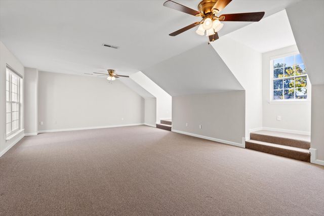 7821 Legacy Park Court, Chattanooga, TN 37421