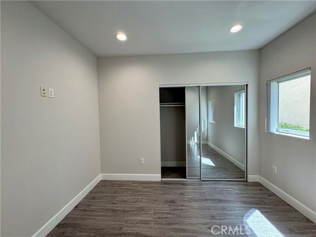 5432 Hermitage Ave 202, Valley Village, CA 91607