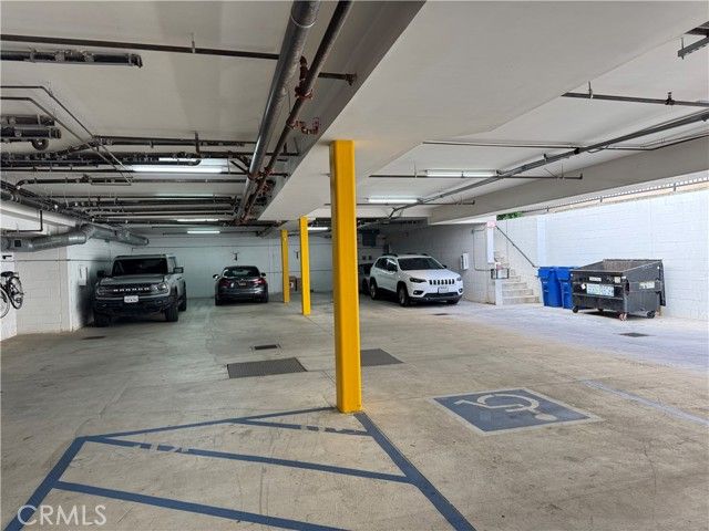 5432 Hermitage Ave 202, Valley Village, CA 91607