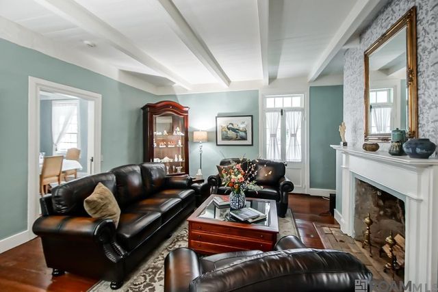 6847 False River Rd, Oscar, LA 70762