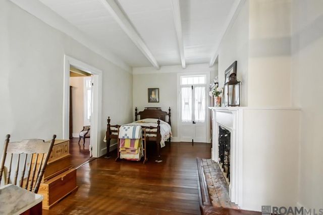 6847 False River Rd, Oscar, LA 70762