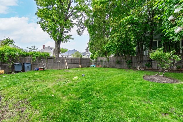 279 Concord Ave 2, Cambridge, MA 02138