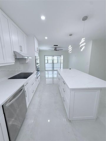 1721 NE 48th Court, Fort Lauderdale, FL 33334