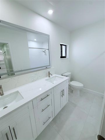 1721 NE 48th Court, Fort Lauderdale, FL 33334