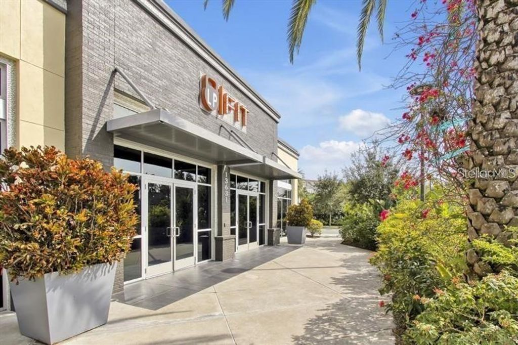 Image 26 of property listing at 9124 SINATRA LANE, Orlando, FL 32827