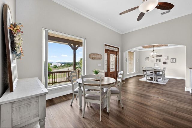 123 GROSBEAK DR, Spring Branch, TX 78070