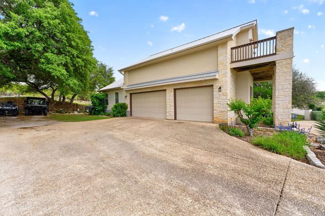 123 GROSBEAK DR, Spring Branch, TX 78070