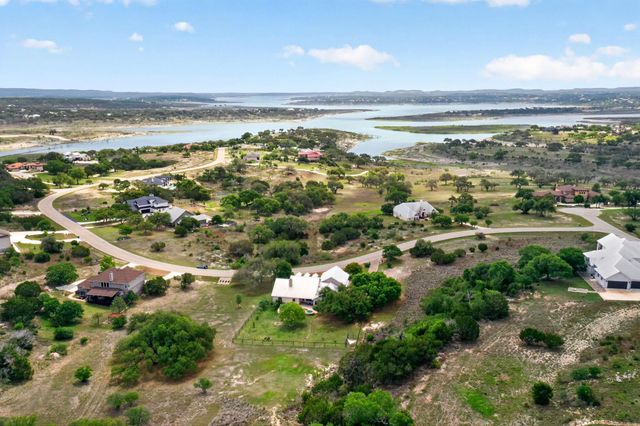 123 GROSBEAK DR, Spring Branch, TX 78070