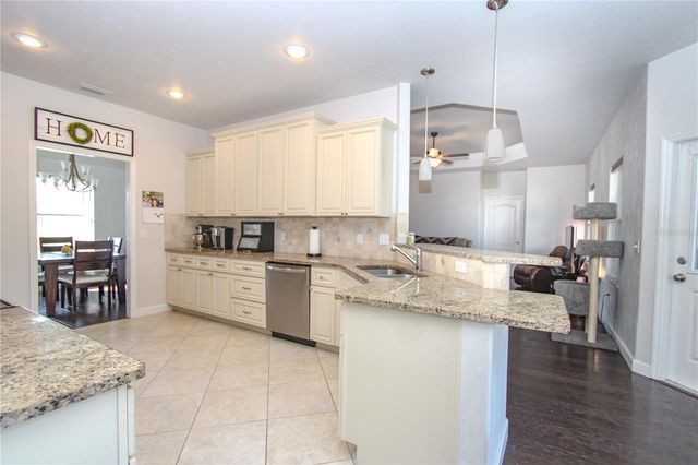 989 NW 231ST WAY, Newberry, FL 32669