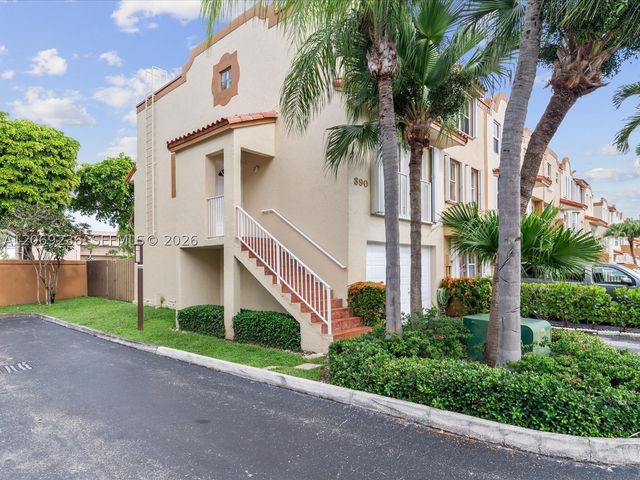 390 NW 86th Pl 201, Miami, FL 33126