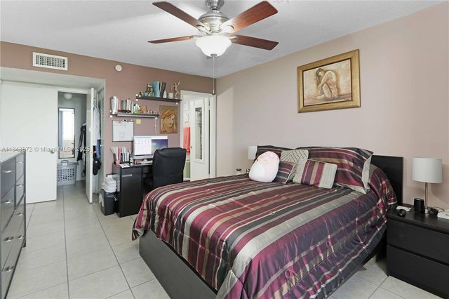 9001 SW 77th Ave C810, Miami, FL 33156