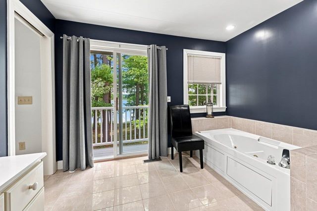 51 Clearwater Drive, Dover, NH 03820