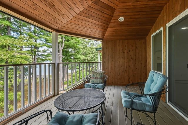 51 Clearwater Drive, Dover, NH 03820