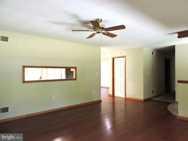 2 S SHORE DR, Lincoln, DE 19960
