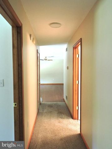 2 S SHORE DR, Lincoln, DE 19960