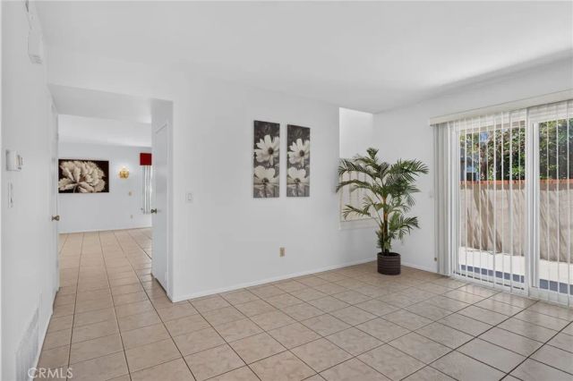 5 Tiger, Irvine, CA 92604