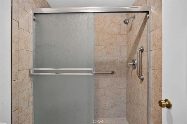 5 Tiger, Irvine, CA 92604