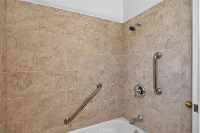 5 Tiger, Irvine, CA 92604
