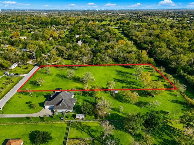 0 Jay Rd, Hitchcock, TX 77563