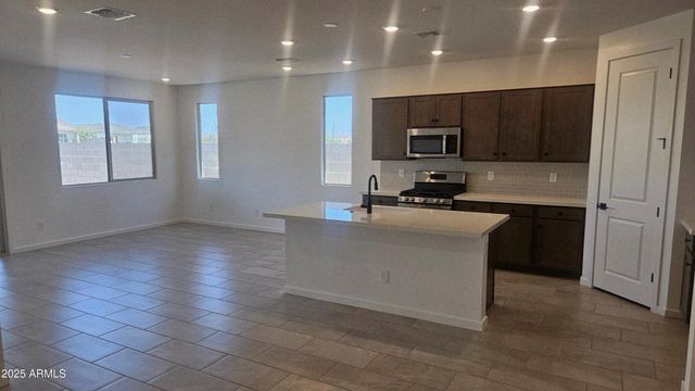 15598 W HACKAMORE Drive, Surprise, AZ 85387
