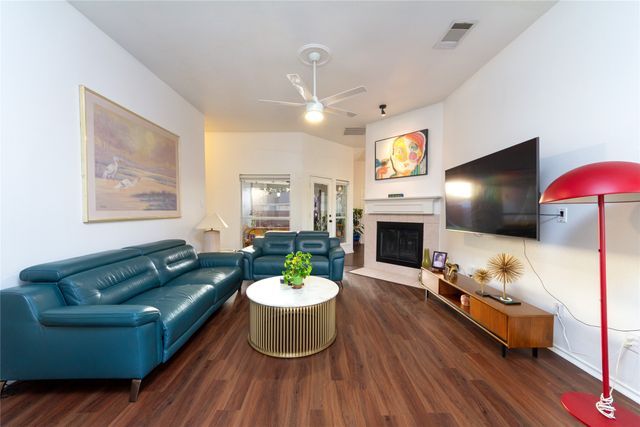5167 Berridge Lane, Dallas, TX 75227