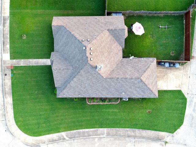 5167 Berridge Lane, Dallas, TX 75227
