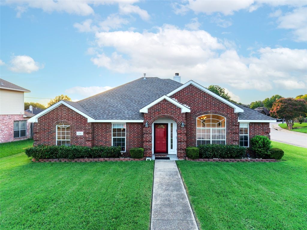5167 Berridge Lane, Dallas, TX 75227