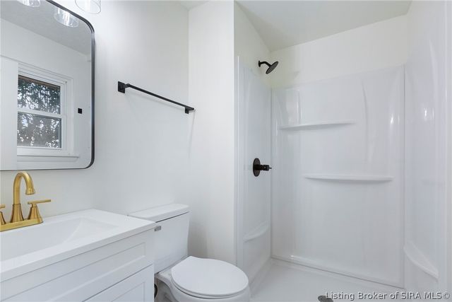 2321 Crums Lane, Jeffersonville, IN 47130