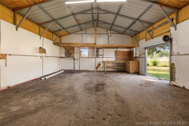 2321 Crums Lane, Jeffersonville, IN 47130
