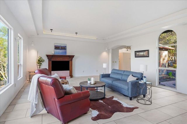 15873 Woodlake Ct, Grass Valley, CA 95949